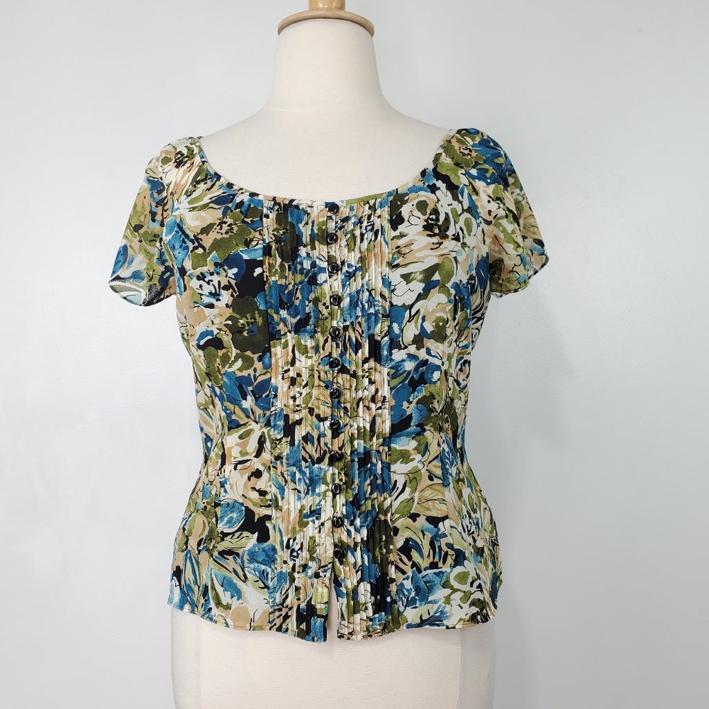 Emma James Abstract Leaf Floral Pattern Loop & Button Pintucking Top Size 16